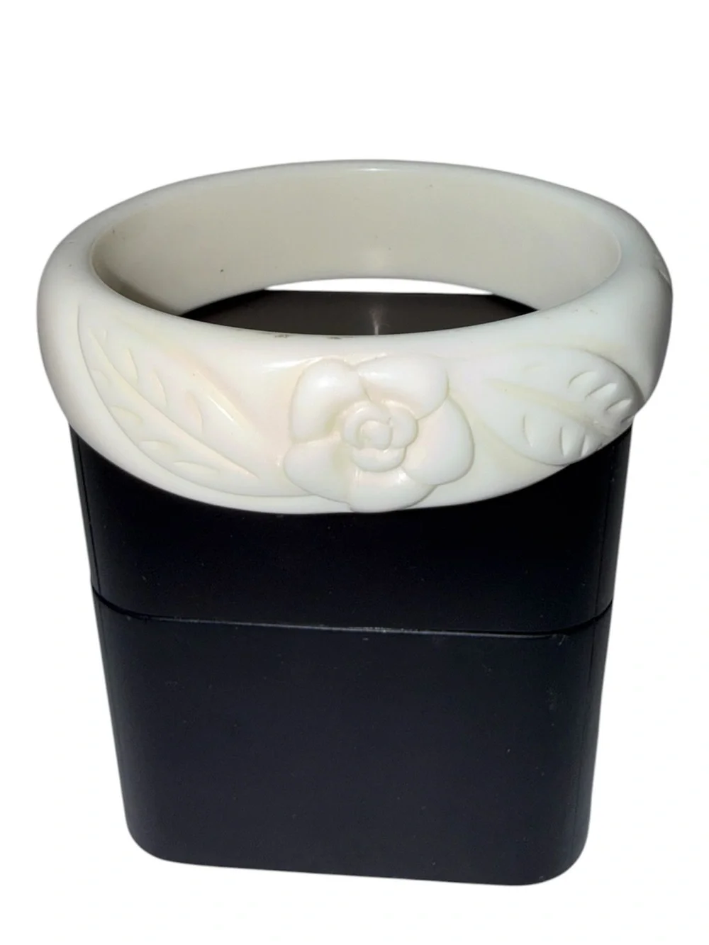 Vintage Carved Floral Bangle Bracelet Lucite Plastic White Statement Jewelry
